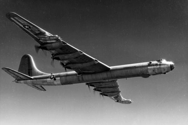 بمب افکن بی، 36؛ بزرگترین هواپیمای جنگی ساخت آمریکا